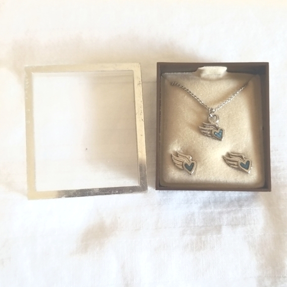 Vintage Silver Blue Stone Wings Heart Necklace Earrings - Picture 7 of 7